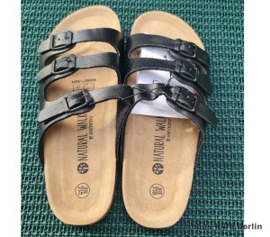 Latschen - NEU - Schwarz - Schuhgrösse 40