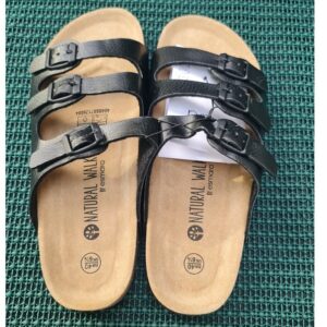Latschen - NEU - Schwarz - Schuhgrösse 40
